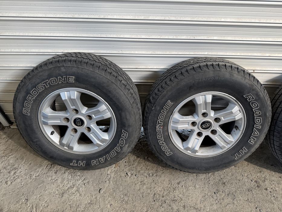 Kia Sorento оригинални джанти с гуми 16”
