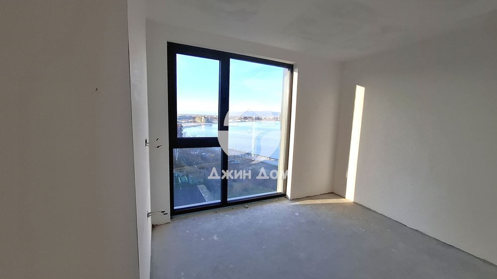 Продава се Тристаен апартамент в Несебър - 107 кв.м за 2851 €/кв.м - Снимка #9