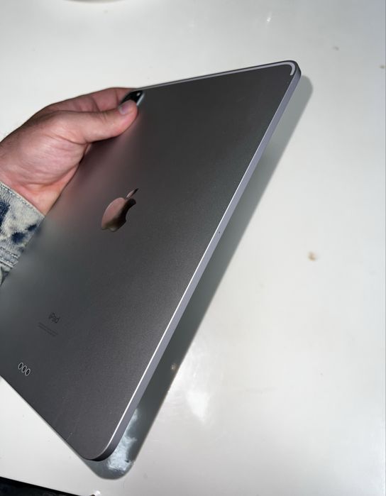 iPad pro 11” gen 3 M1 128gb Wi-Fi