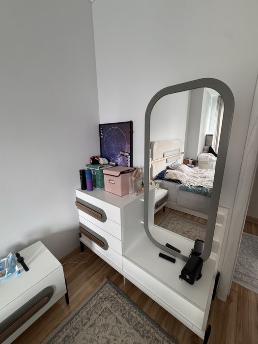 СРОЧНО ПРОДАМ спальный гарнитур