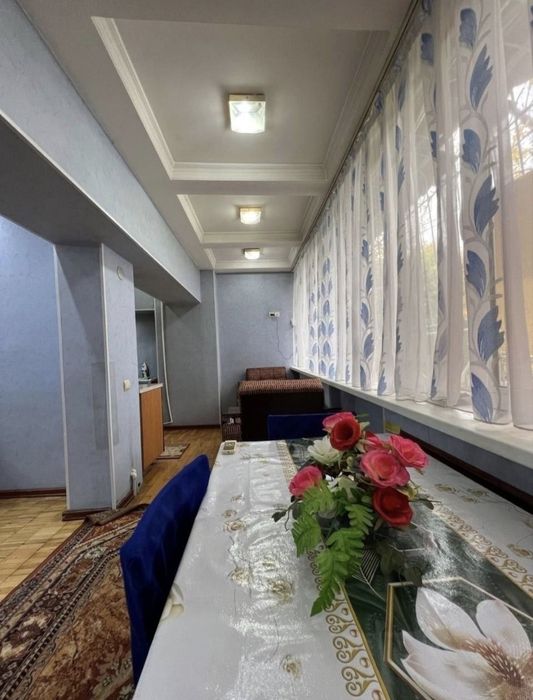 Продам 2/2/9 Буюк ипак йули максим горький отдельный вход