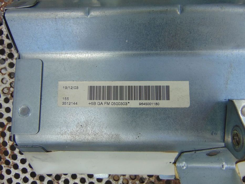 Airbag pasager Peugeot 307 307cc cabrio airbag dreapta cod 9645001180