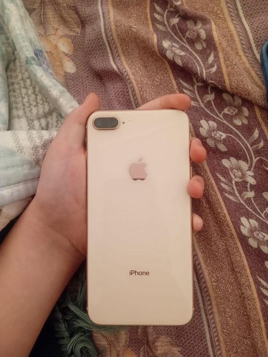 Обмен 2 айфона 8+ на 11