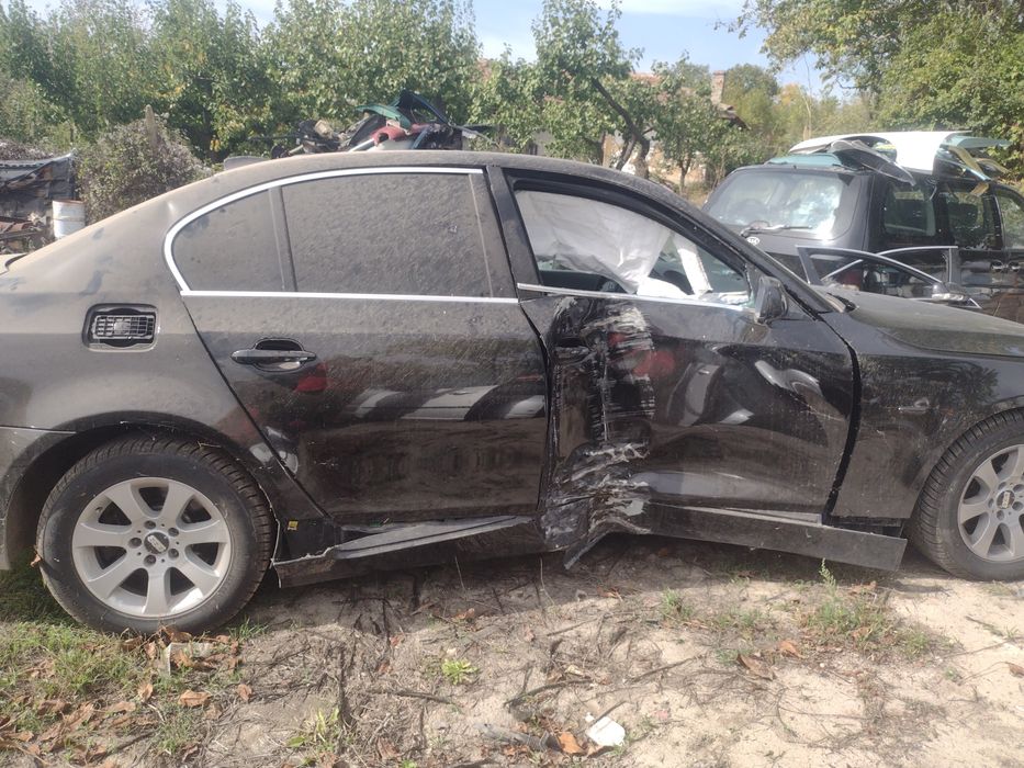 Bmw e60 320 бензин ръчка шест скорости на части