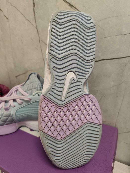 Оригинални Nike LeBron Witness VIII