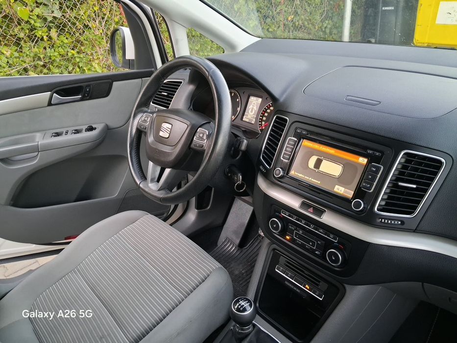 SEAT Alhambra 2011 — imagine 4