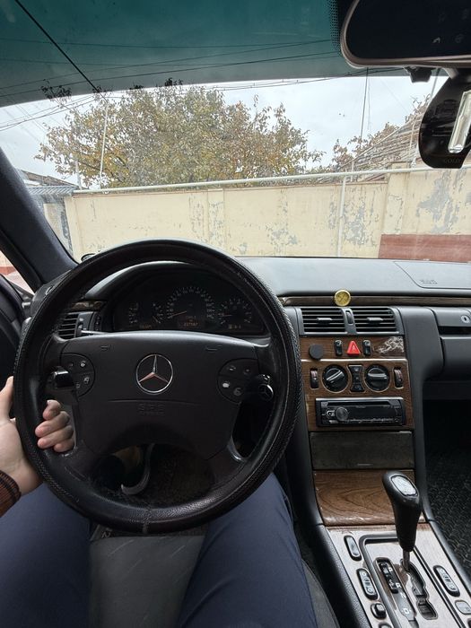 Mercedes w210 E370