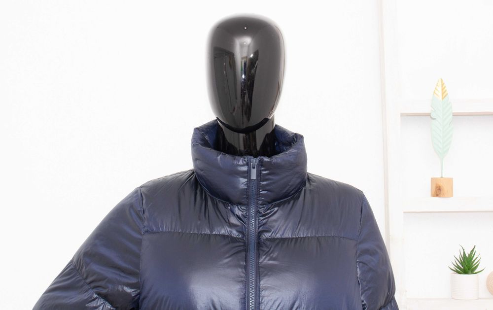 Uniqlo Ultra Light Down дамско пухено яке син хамелеон oversize пух M