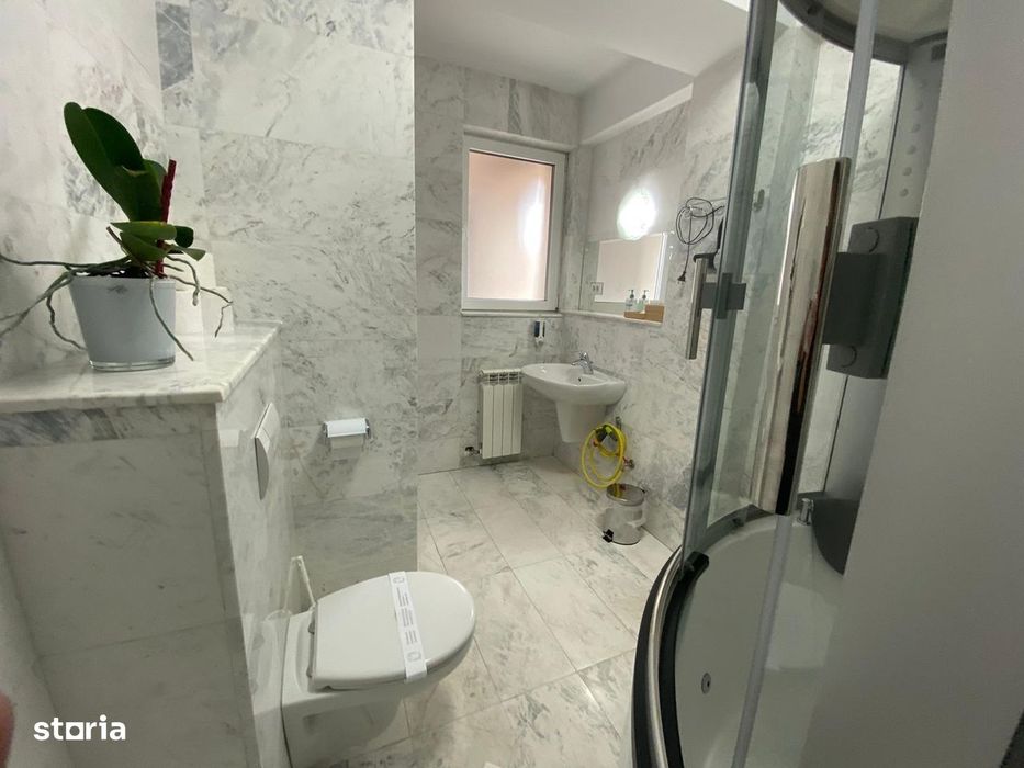 Rooftop-Penthouse-ultracentral-lift-proprietate unica-460+mp