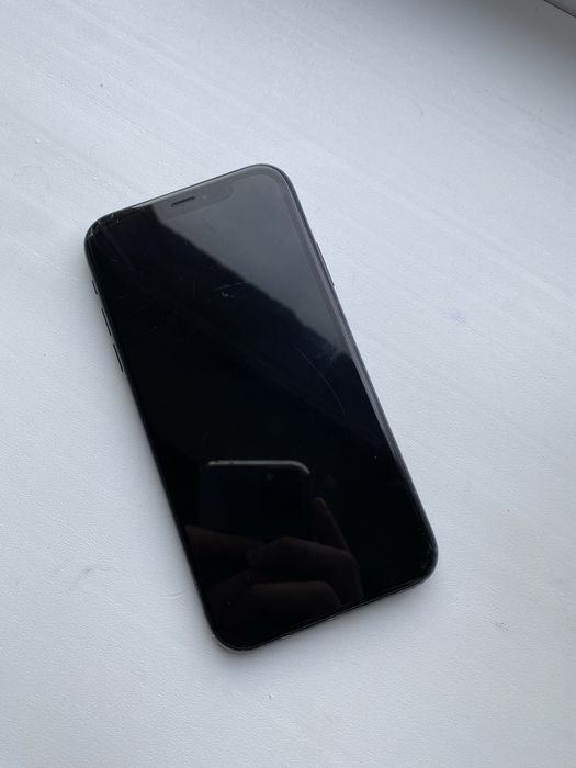 продам Айфон Xr 64gb