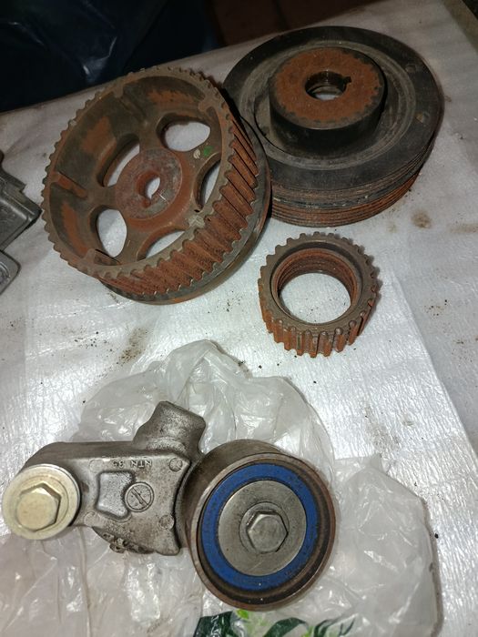 Запчасти на двигатель Субару