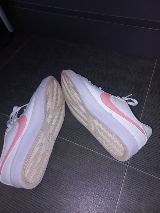 Дамска маратонки Nike