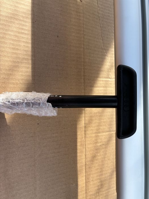 Багажник - напречни греди Audi Q5