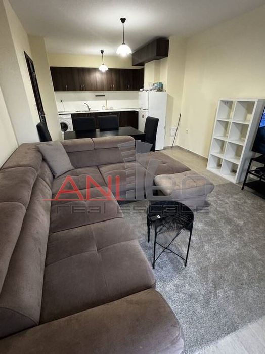 3-стаен в Варна-Бриз площ 80 цена 700