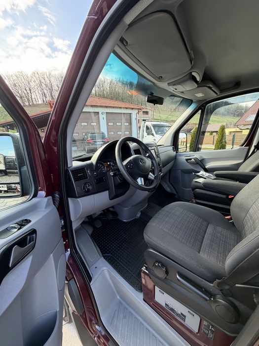 Mercedea Sprinter 316 8+1 Locuri 2018