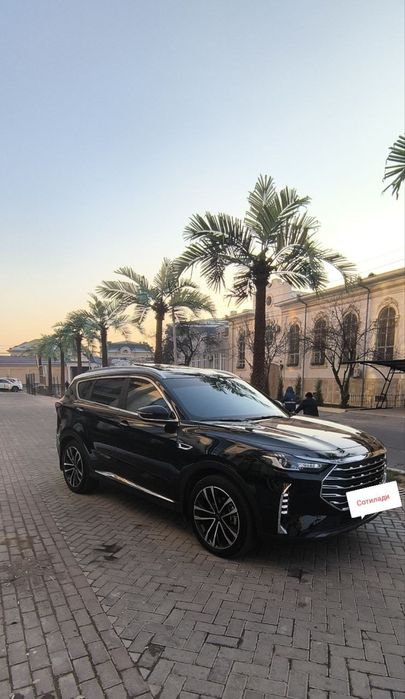 Jetour x70 plus Dubai variant