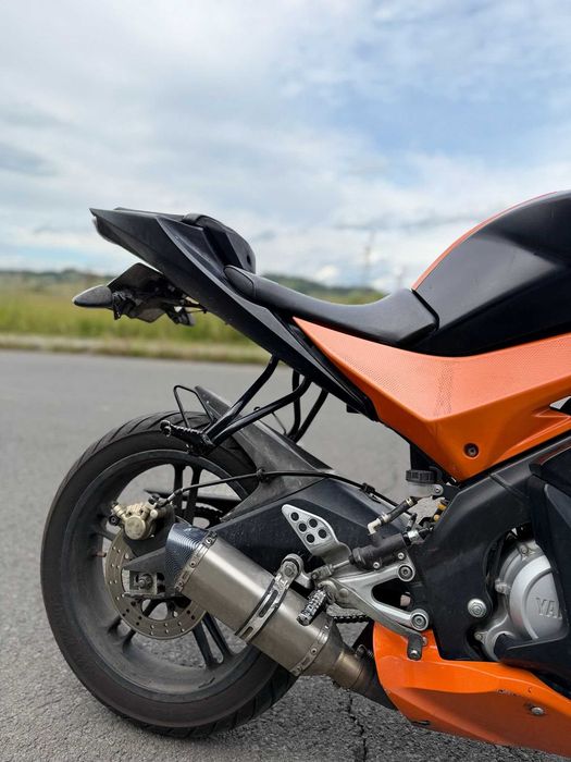 Yamaha YZF R125 2010