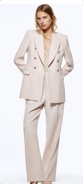 Новый брючный костюм Zara