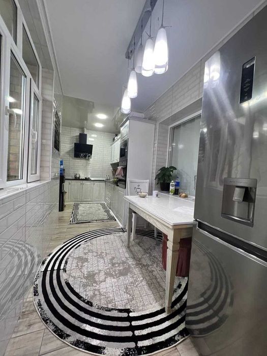 V3373 ПРОДАЕТСЯ 4/1/5 на: Себзаре Ор.р:Динама магазин 120м2