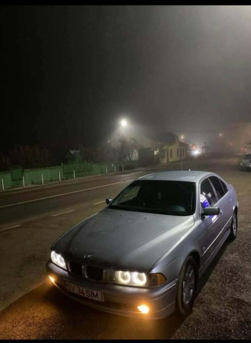 Vând sau schimb BMW E39 520d mașină merge trage se deplasează pe orice distanta acte la zi