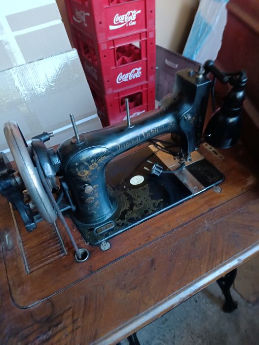 Шевна машина ретро