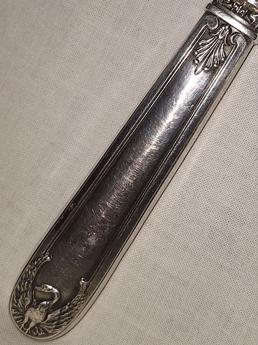 Старинна лопатка за сервиране на торта със сребърна дръжка