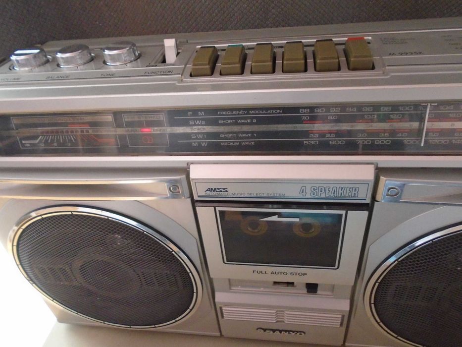 касетофон Sanyo M9935K