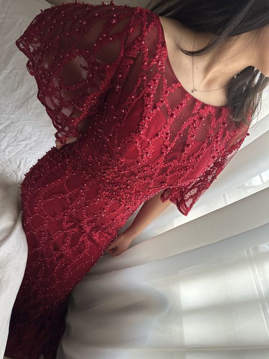 Платье вечернее, в отличном состоянии