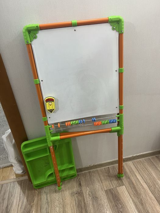 Продам детский мольберт , доску для рисования двухстор.