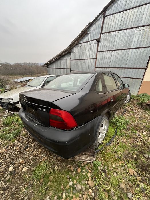 Dezmembres/ masina de piese, opel vectra b, bmw e46, peugeo 206