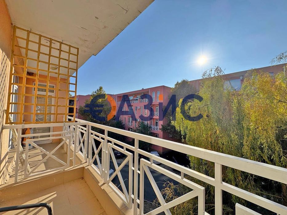 Продава се Двустаен апартамент в к.к. Слънчев бряг - 49 кв.м за 1021 €/кв.м - Снимка #10