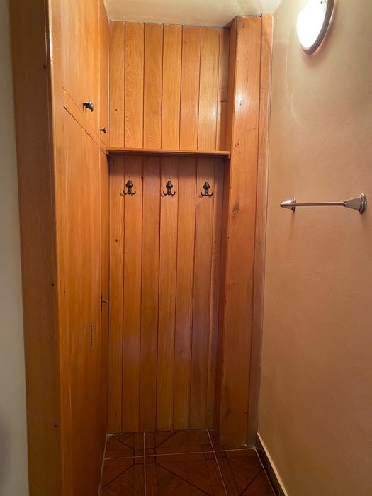 Apartament 3 camere decomandat, insorit, lift, etaj intermediar V.Aaron
