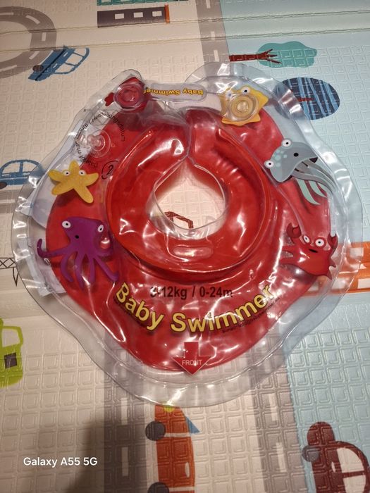 Colacel bebe pentru gat