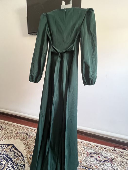 Продам женская платья