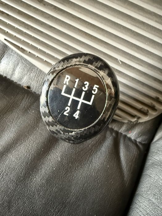 Ручка кулисы на  БМВ Е34 механика