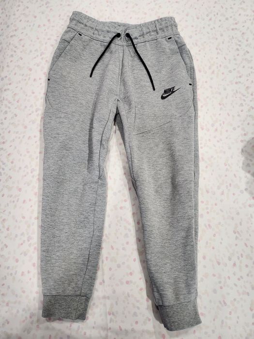 Долнища Nike Tech fleece S