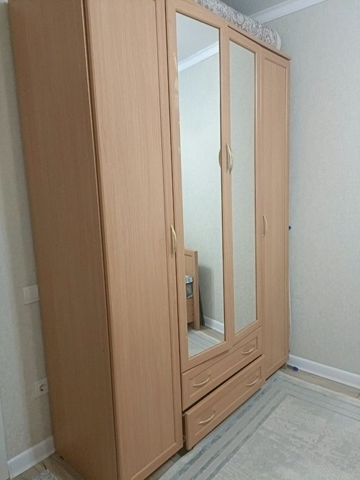 Продам шкаф для спальни