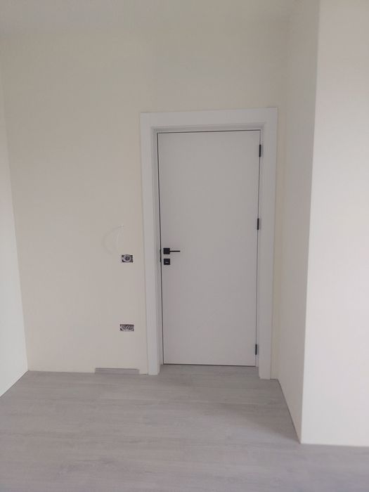 Montaj Uși Interior și Exterior | Montaj Parchet SPC și Laminat | Plinte MDF/PVC | Asamblare Mobilă