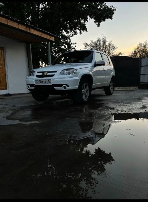 Chevrolet Niva 2014