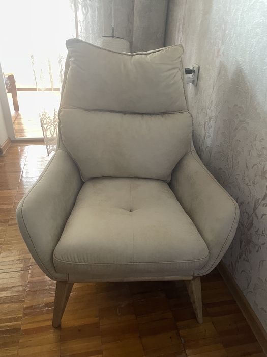 Продаются 2 кресла, производство Турция