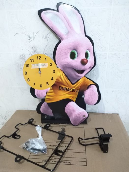 Часы настенные 30х50 см