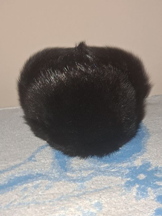 Головные уборы, одежда