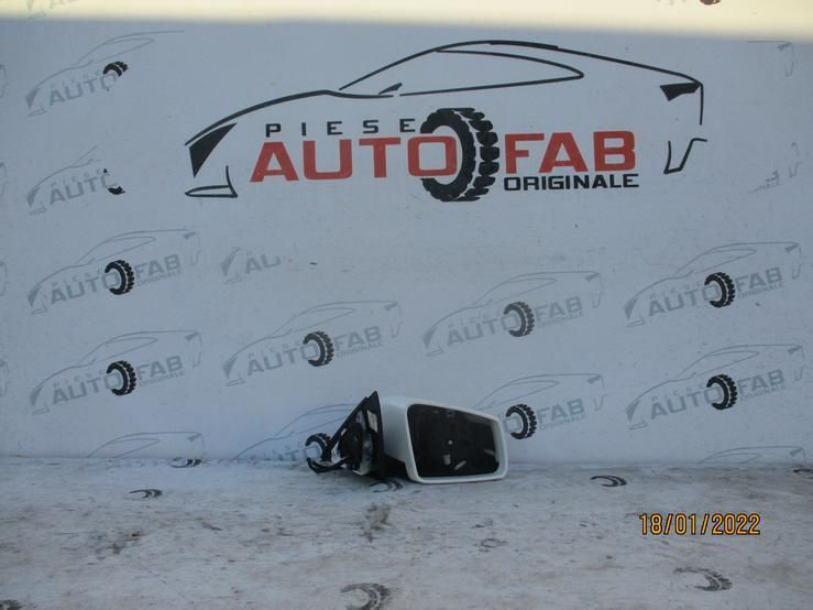Oglinda dreapta Mercedes E-Class W212 8+6 fire an 2009-2010-2011-2012-2013-2014-2015-2016-2017 Far