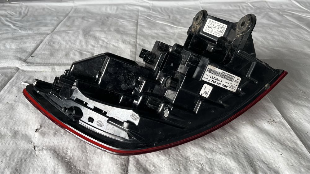 Десен стоп Audi A4 8W Avant