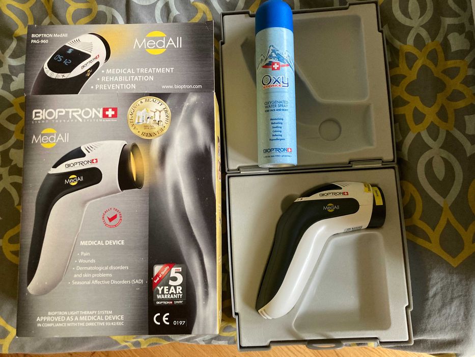 Zepter Bioptron PAG-960, стойка + PAG-965-SET - 7 бр. цветни филтри