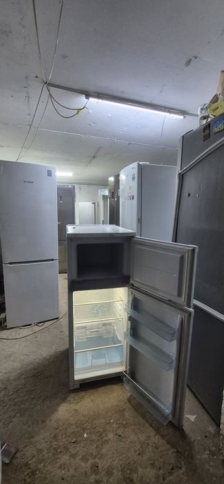 Холодильник сатылады