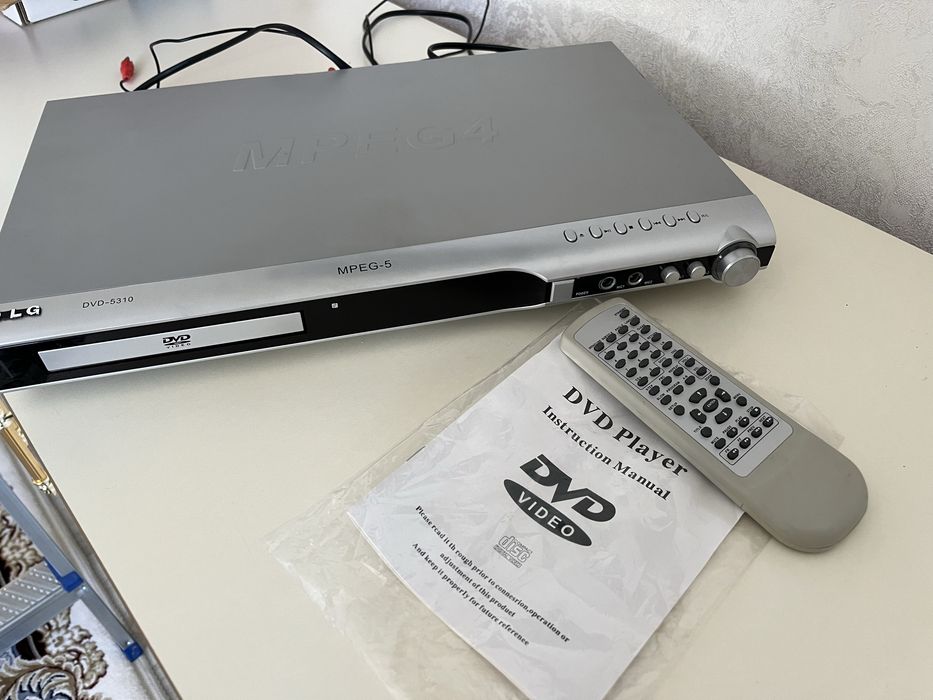 LG DVD-5310 MPEG-4/MPEG-5 DVD-плеер