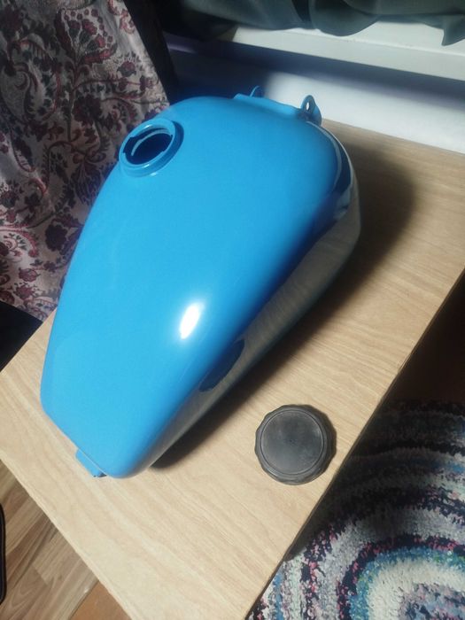 Продам Бензобак на мотоцикл