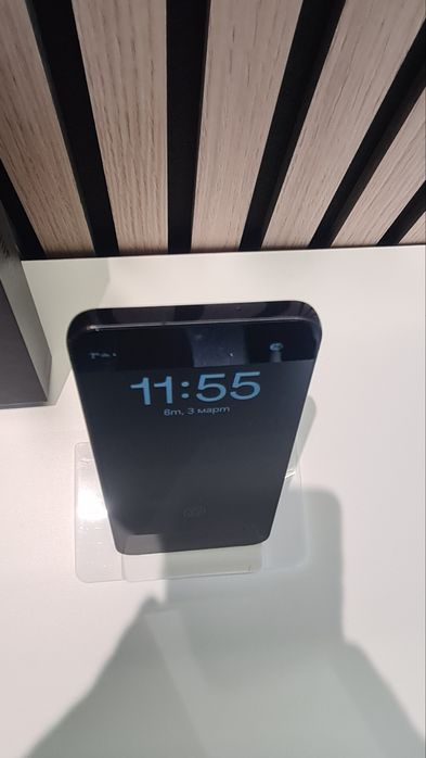 Телефон Samsung Galaxy S23 256 GB в отлично състояние