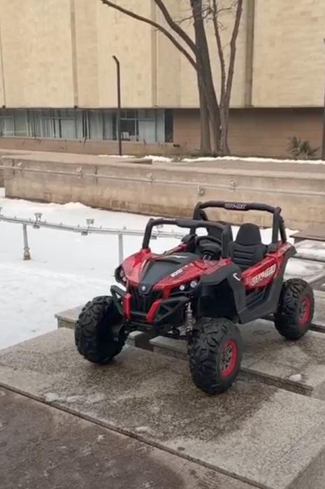 Продам машина с пультом